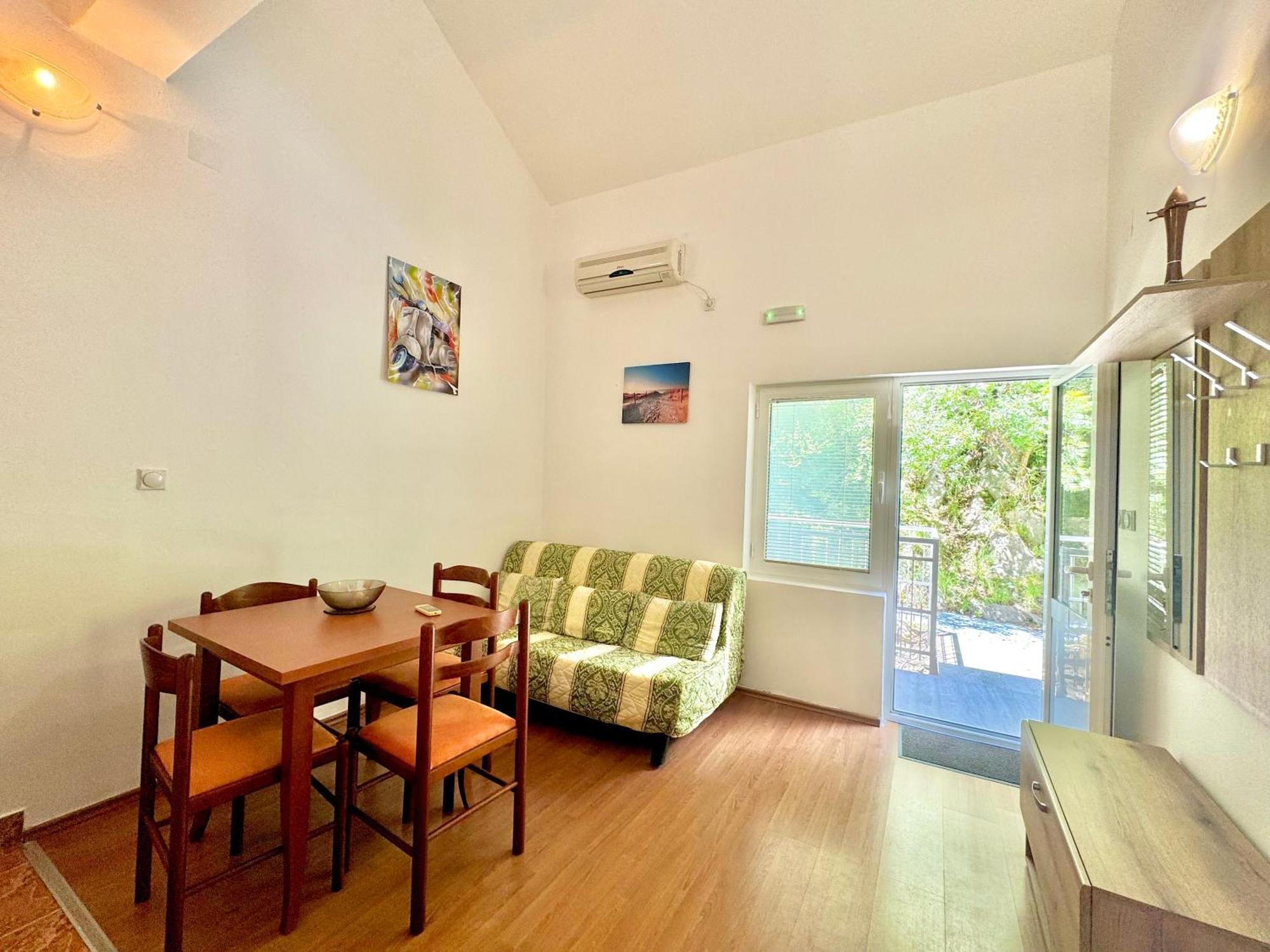 For-A Apartmani Bečići Kültér fotó