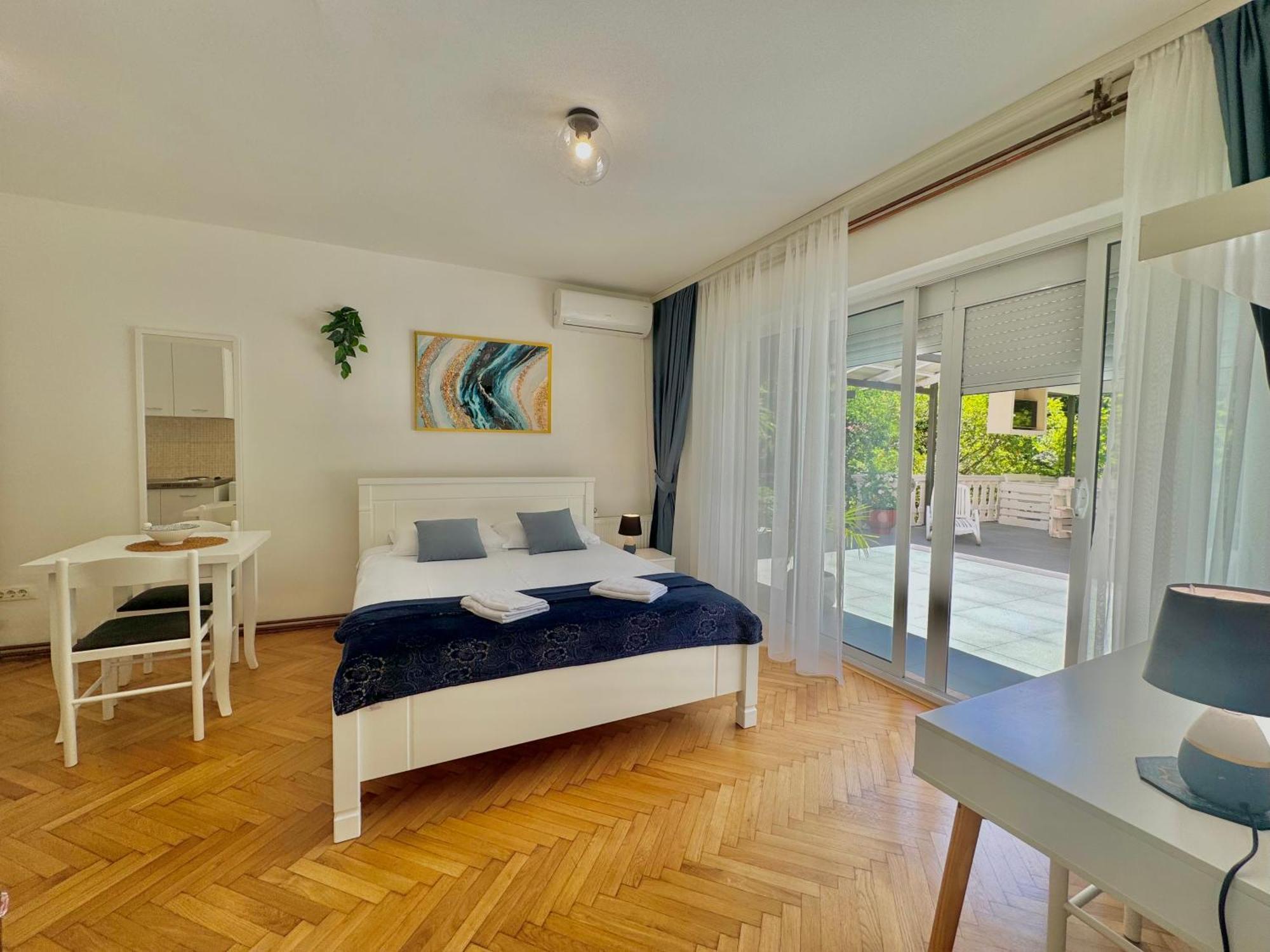 For-A Apartmani Bečići Kültér fotó