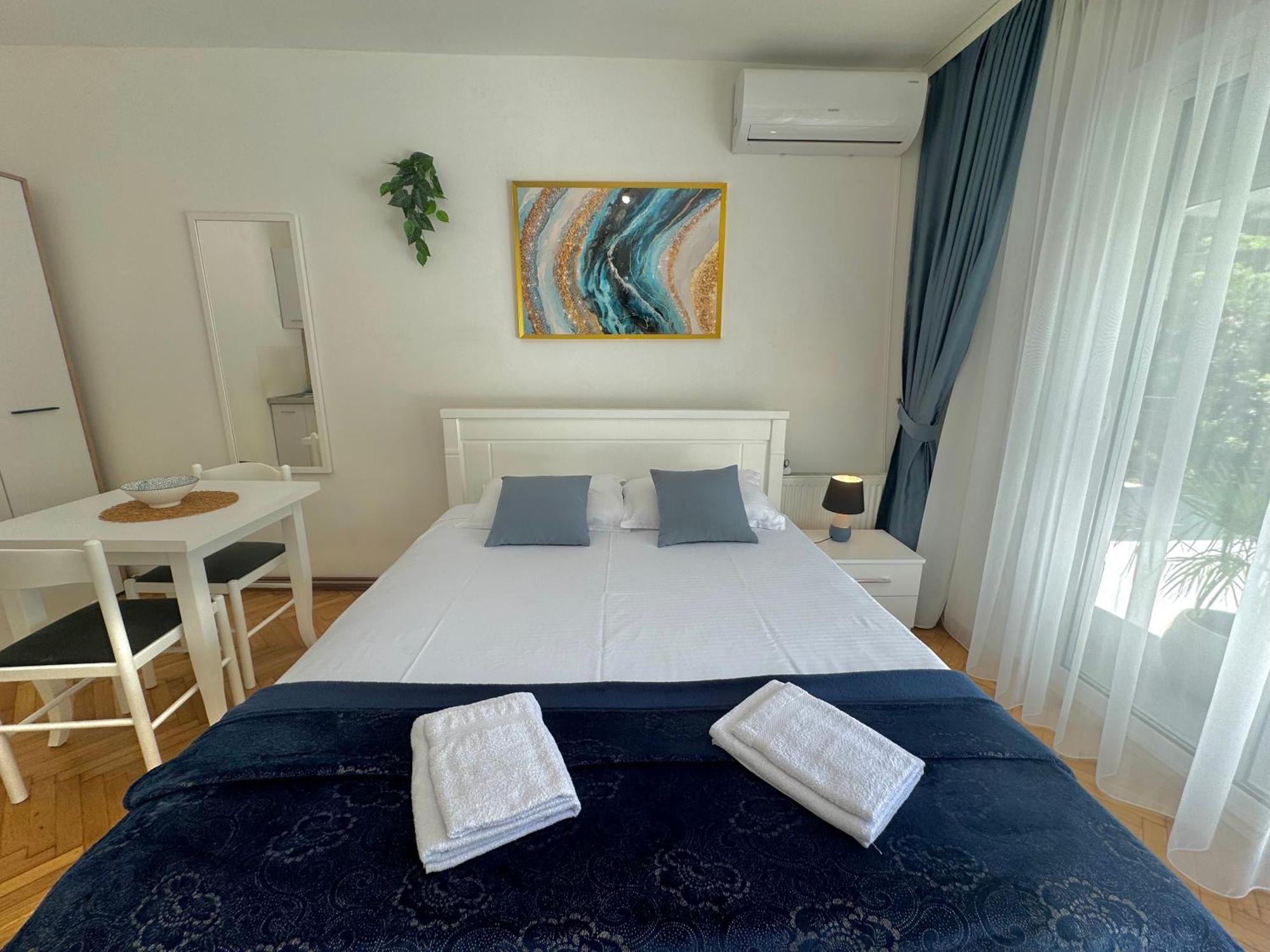 For-A Apartmani Bečići Kültér fotó